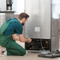 تعمیر یخچال فریزر درب منزل صنعتی و خانگی