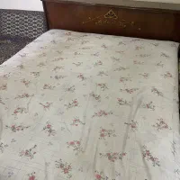 تخت دو نفره
