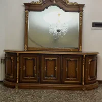 آینه و کنسول