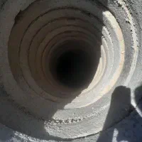چاه کن فاضلاب .حفاری و لایروبی چاه فاضلاب با گوم