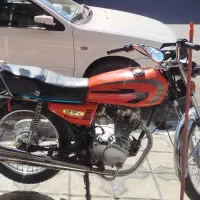 موتور سیکلت 90