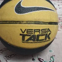 توپ بسکتبال