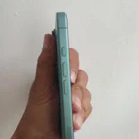 آیفون ۱۶ نرمال