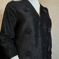 مانتو شانل مخمل سایز بزرگ ۱۲ گل  ۵۰ تا ۶۴