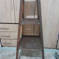 جا گلدونی و یا کتابخانه