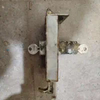 قفل حیاطی