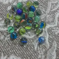 تعدادی اسباب بازی