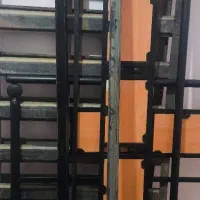 تخت دو نفر با میز ارایش