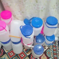 دبه ماست تمیز وسالم ودرب دار