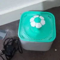 تعدادی وسایل گربه تمیز سالم