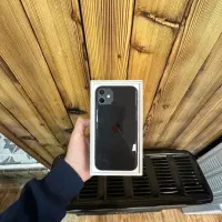ایفون ۱۱ نرمال فروش فوری