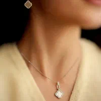نقره وارداتی با روکش طلاسفید