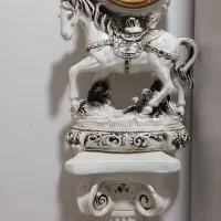 ساعت با پایه