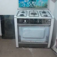 یک عدد گاز طرح فر ۵شعله سالم