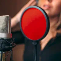 ساخت آهنگ وتنظیم برای بانوان خوش صدا