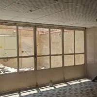 درب پارکینگ دو عدد و درب دستشویی