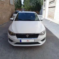 تارا سفید