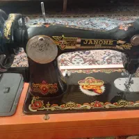 چرخ خیاطی تمیز