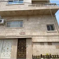 خانه دوطبقه وپیلوت
