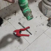 تشخیص ترکیدگی لوله نشتی آب نم رطوبت زردی چکه