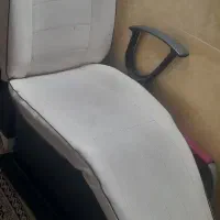 صندلی تمیز وسالم