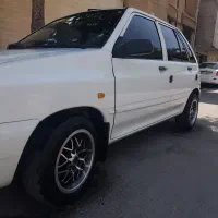 111 مدل 92 شاسی سالم