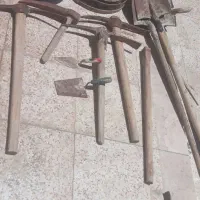 سلام ودر‌ود تعدادی بیل وکلنگ واستنبلی