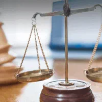برای اولین بار در مشهد مشاوره رایگان وکالت رایگان