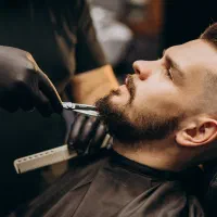استخدام آرایشگر