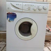 کهنه شور نو و میز تلویزیون