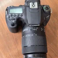 دوربین کانن90d