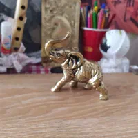 فیل کوچک  (برنز)