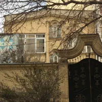 ویلایی دربست/سه طبقه/ مناسب دفتر کار و مسکونی