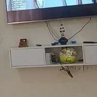 میز تلویزیون دیواری