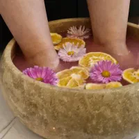 دستیار ناخن هستم