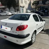 ۲۰۶ صندوقدار سفید مدل ۹۶ به شرط کارشناس