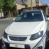 کوییک r