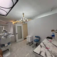 دستیار منشی دندانپزشکی در درمانگاه