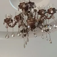 لوستر ۱۰ شعله کاملا نو به همراه لامپ