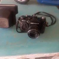 دوعدد دوربین عکاسی