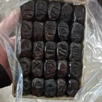 خمیر خرما و خرما عسلی