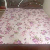 تخت خواب دونفره وپشتی