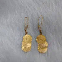 گوشواره سکه ای ۳گرم و ۲۰۰ سوت ۳۰۰ بالا تابلو