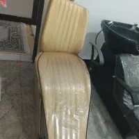 فروش یک عدد اینه قدی ویک عدد صندلی استاد کار