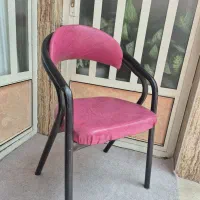 صندلی پایه فلزی رویه چرم