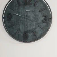 ساعت دیواری