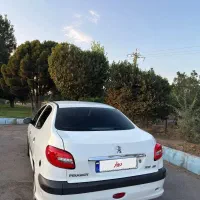 پژو ۲۰۶ SD V8 مدل ۱۳۹۲  پرشتاب، سرحال و خوش‌رنگ