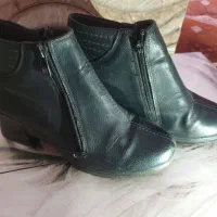 کفش نیم بوت