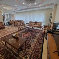 83 متر.   دو خواب.    تاپ لوکیشن