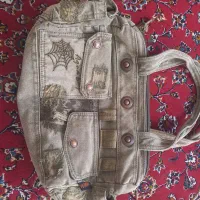 کیف دستی زنانه تمیز سالم